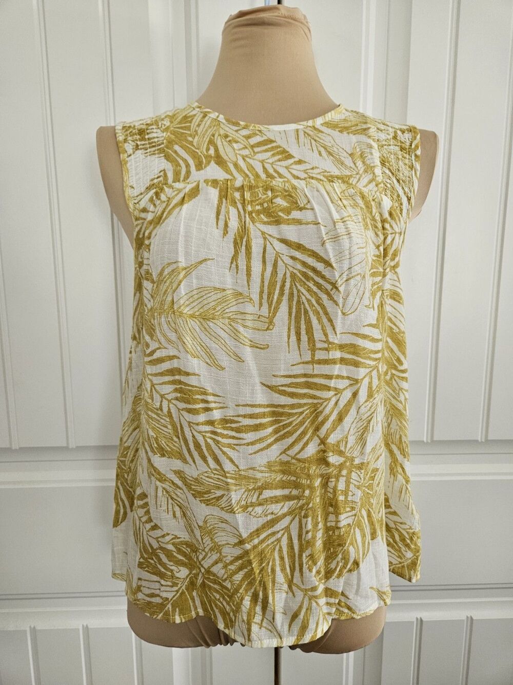 Nanette Lepore Gold Ray Smocked Tank Top Sz S